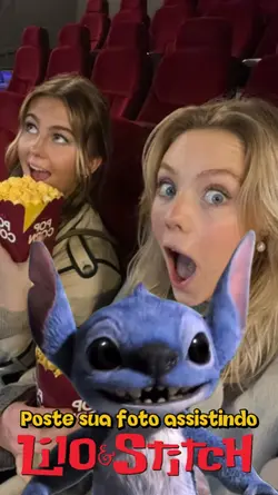 Assistindo Stitch 