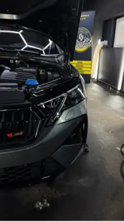Detailing car