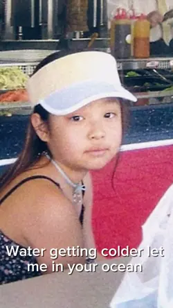 swim Jennie 