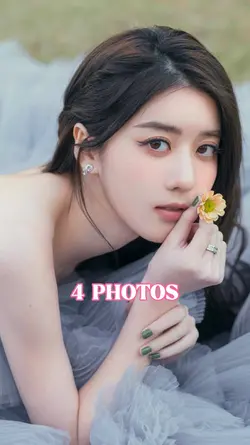 4 Photos