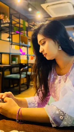 Girls want bas itne