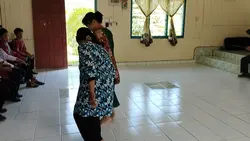 TARIAN TRADISIONAL
