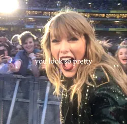 taylor edit 🫶🏻🫶🏻