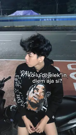 karna dia lebih jlek