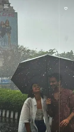 kisi roj barish 