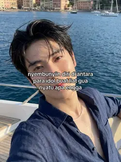 nyembunyiin diri