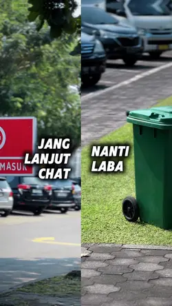 VERSI ADA LIRIKNYA