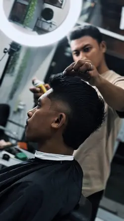 slowmotion barber