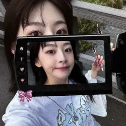Cam