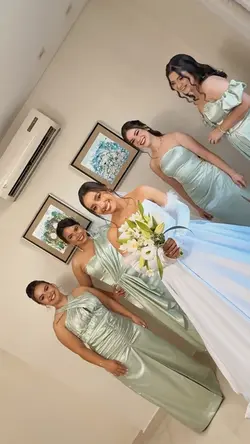 DAMAS DE HONOR 🤍