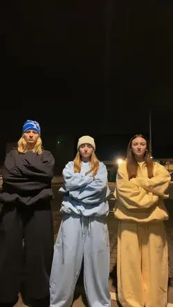 Trio Dance Trend 