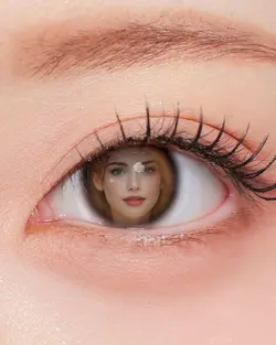 eyes on me, girl