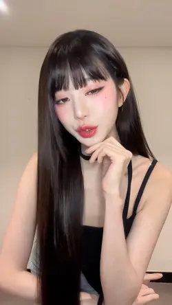 VOGUE