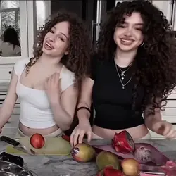 Demtria and Eliana🥹