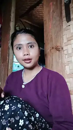 Mak Lampir debat