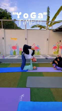 YOGA TIME