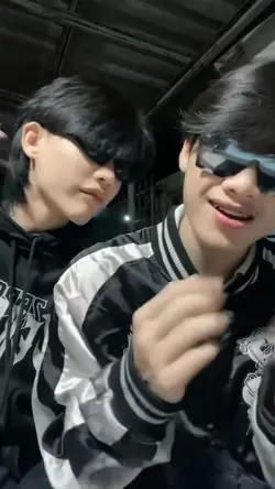 หวัดดีครับโบร๋วว