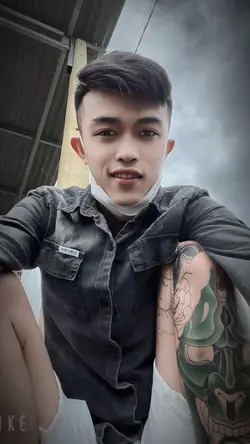 2/10 nhạc cuốn màu 