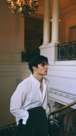 old money song 