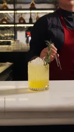 Cocktail drink bar 