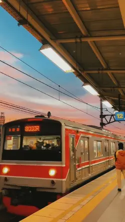 kereta aesthetic