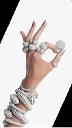 SWAROVSKI