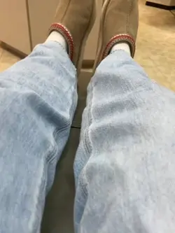 .