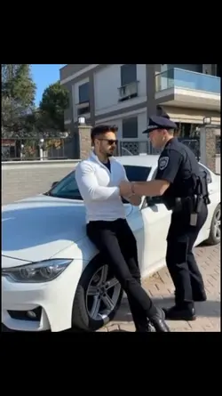 Polis şablonu