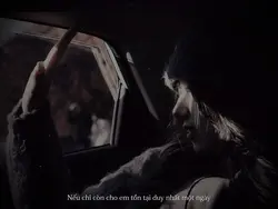 Hoa Và Váy
