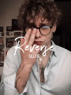 Reverse Selfieee