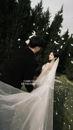 Chiếc váy trắng tinh