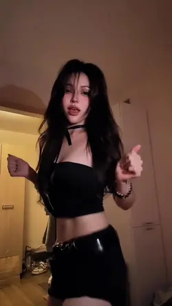 slowmotion dance
