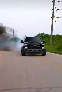 Diesel trucks 🔛🔝