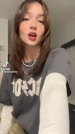 ayy