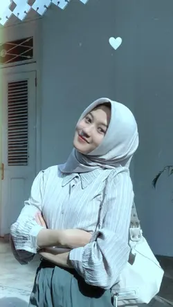 dan kau hadir