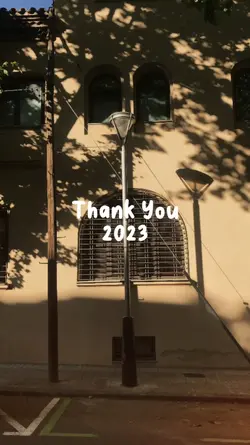 1 video, 79 foto