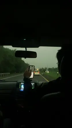 Indah itu tak selalu