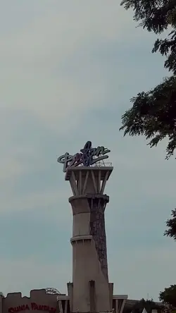 bukan aku yang cari