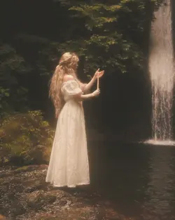 fantasy vibes