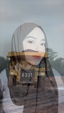 Cewemu x pekerjaanmu