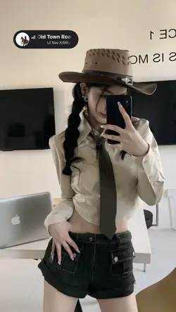 old town road  