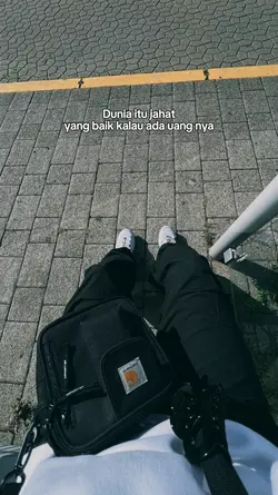 dunia itu jahat