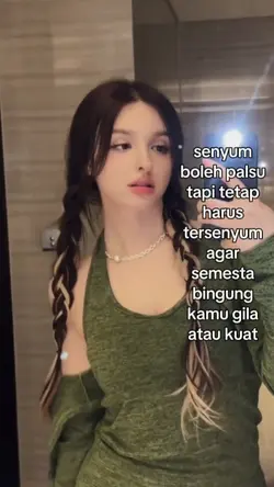 senyum boleh palsu