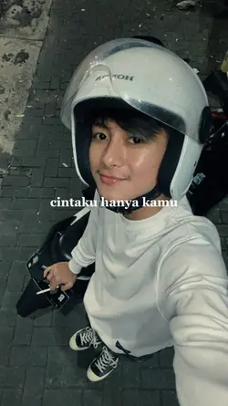 Versi Dewi persik 