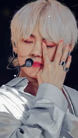Kim Taehyung V 
