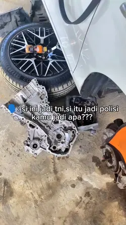 si itu jadi polisi 