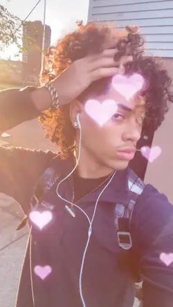 Heart overlay Nicki