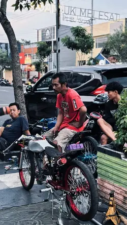 funkot sesi potret