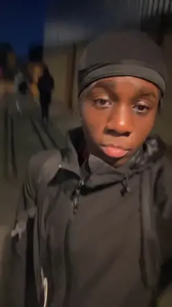 👀