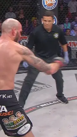 HEADKICK KO